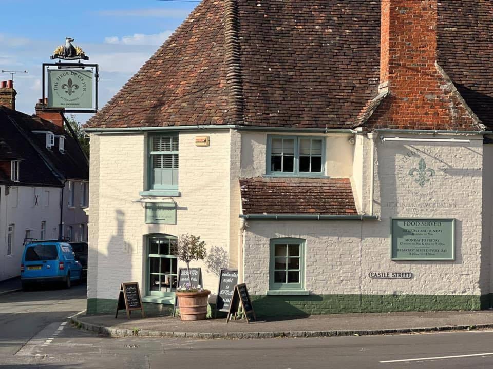 The Fleur De Lys Hotel Cranborne Bagian luar foto